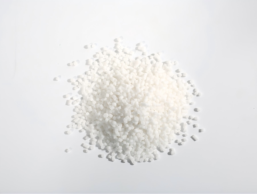 ম্যাট টিপিই থার্মোপ্লাস্টিক ইলাস্টোমার কি আরও স্ক্র্যাচ-প্রতিরোধী? চকচকে সংস্করণের সাথে পার্থক্য কি?